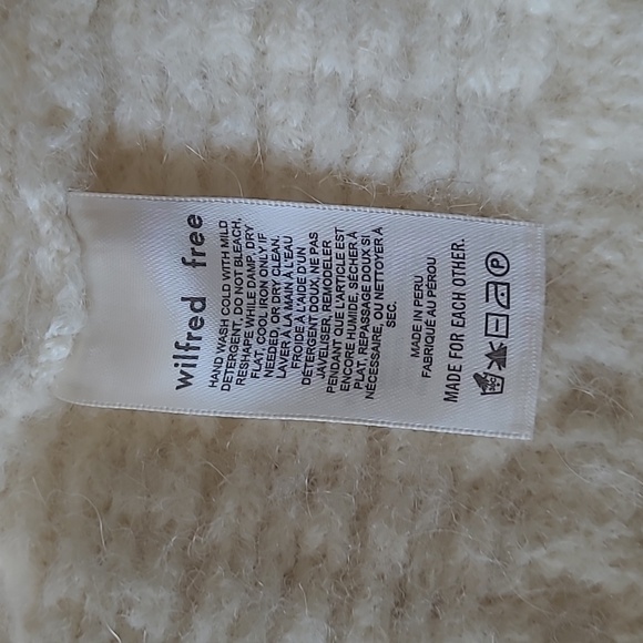 Wilfred Free Adley Cropped Sweater - Picture 5 of 7